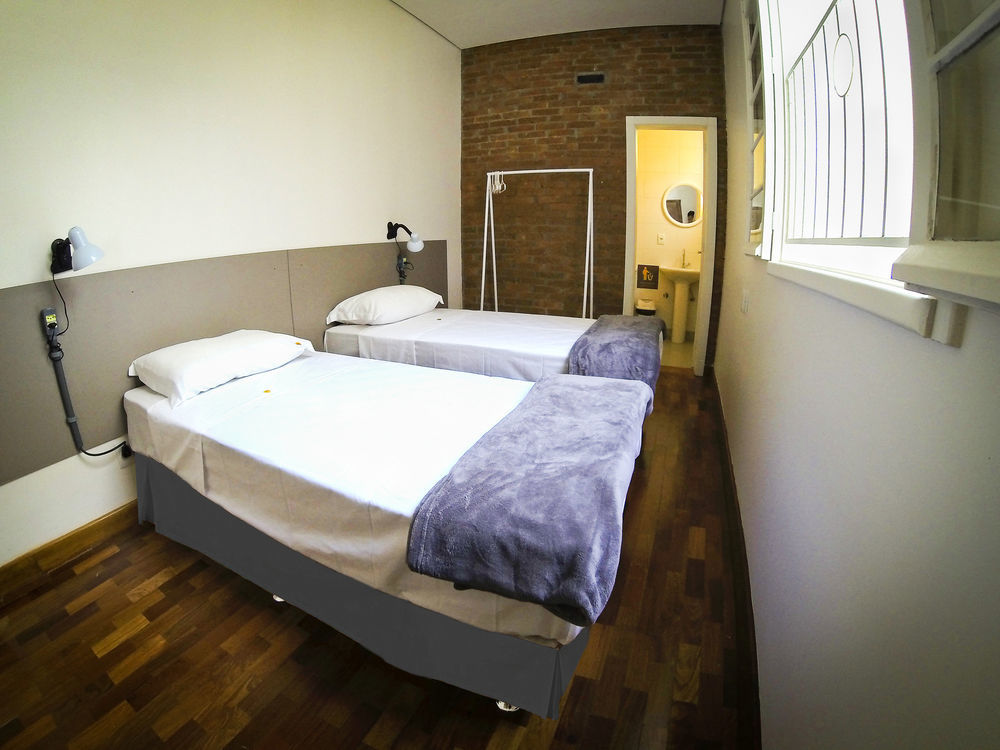 Brick Hostel Porto Alegre Esterno foto